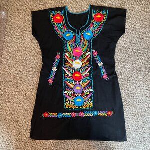 NWOT Size Large black embroidered Mexican dress